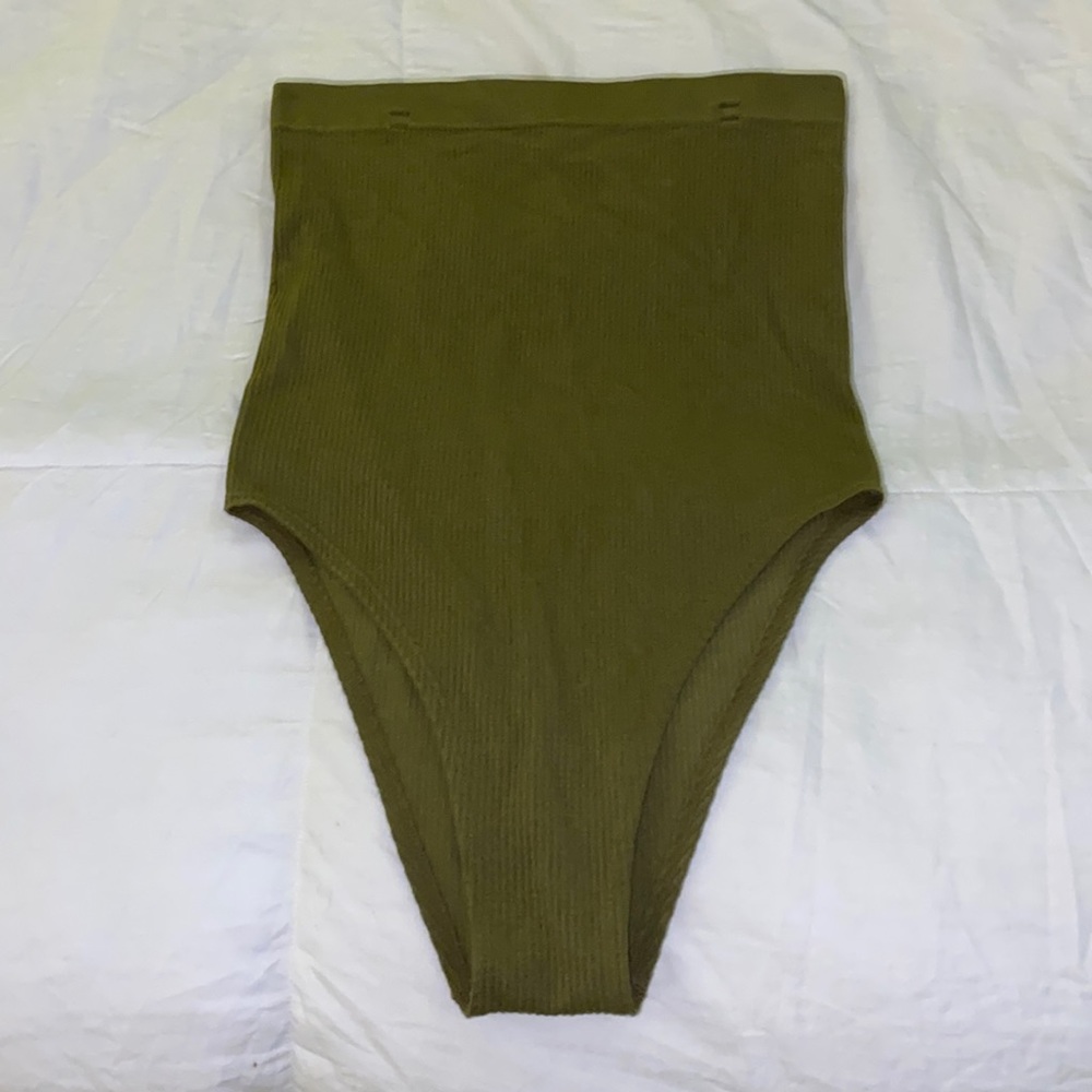 strapless body suit